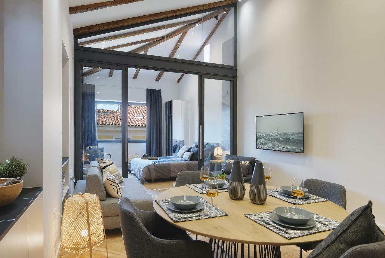 Luxury Jana With Private Parking Apartman Pula